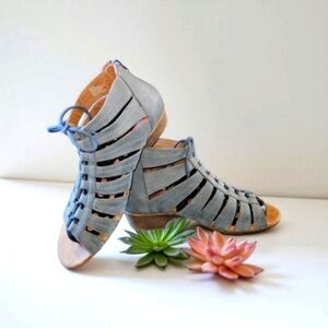 ROCKPORT New Gabby Blue Nubuck Color Gladiator Leather Tie ,Zip SANDALS SIZE 9.5